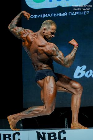 CLASSIC PHYSIQUE НОВИЧКИ